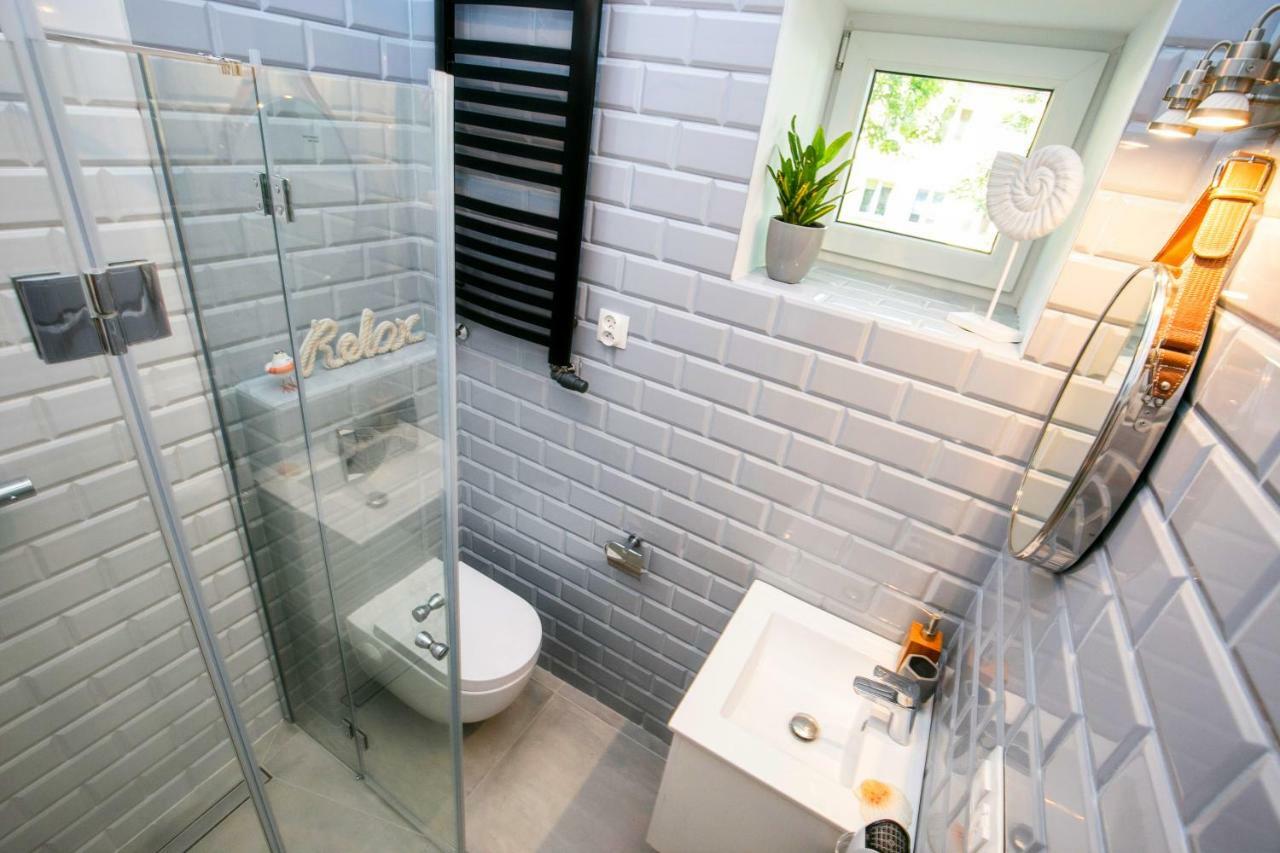 Berg Apartament Red Obok Starego Miasta Gdańsk Extérieur photo